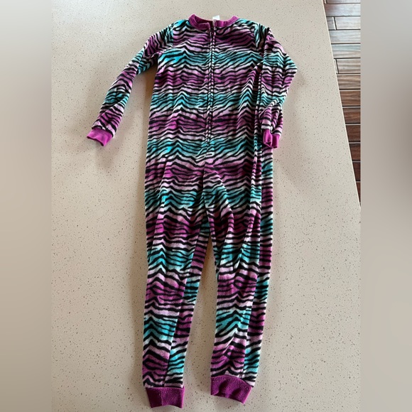 Girls onesie lot! All in mint condition! Size 6-7 - Picture 3 of 4
